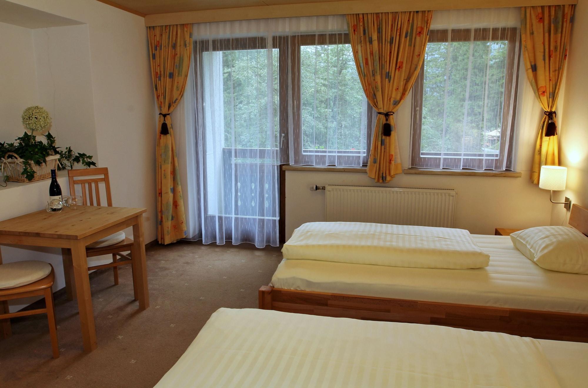 Hotel Evianquelle Бад Гащайн Екстериор снимка