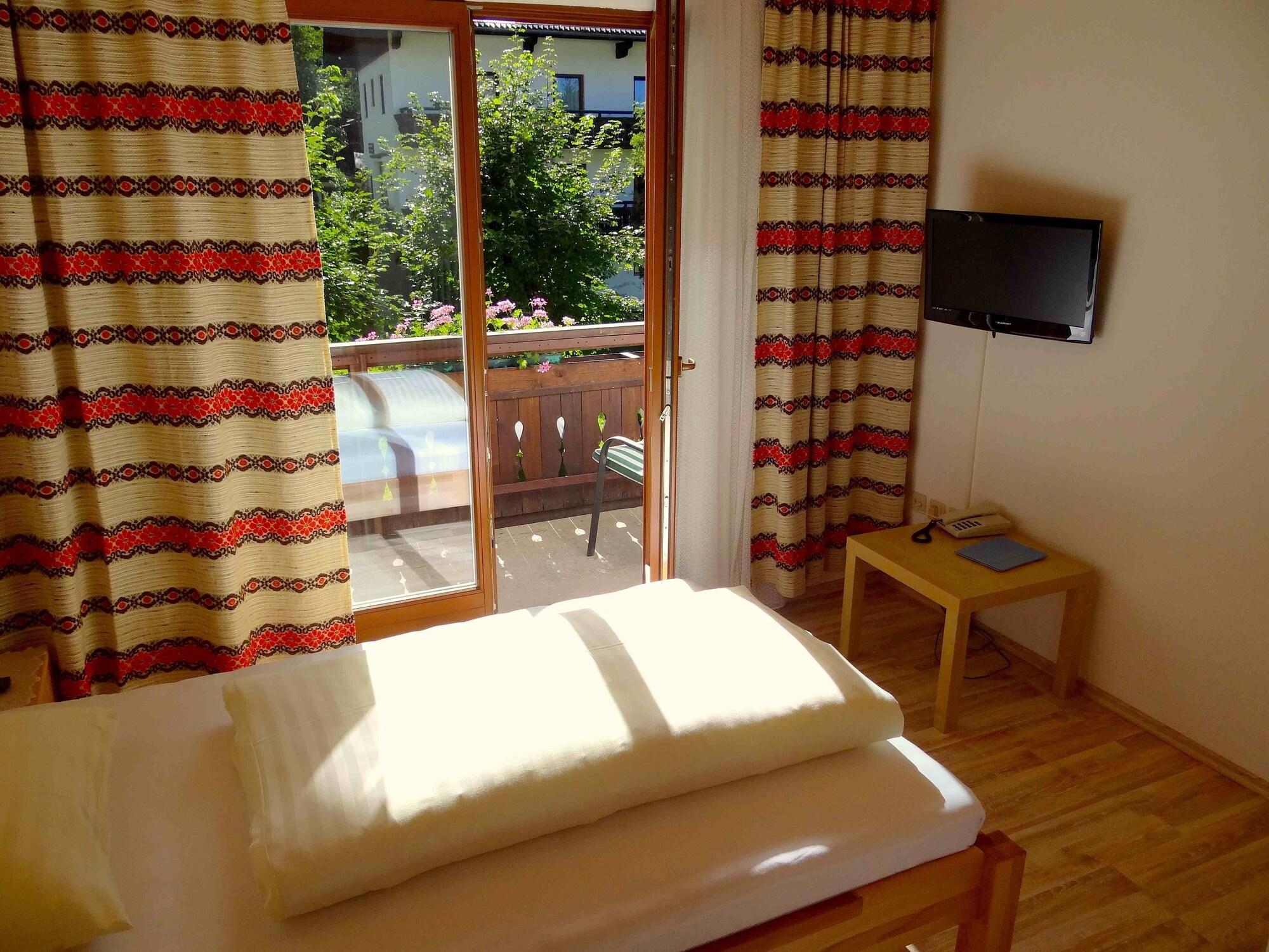 Hotel Evianquelle Бад Гащайн Екстериор снимка
