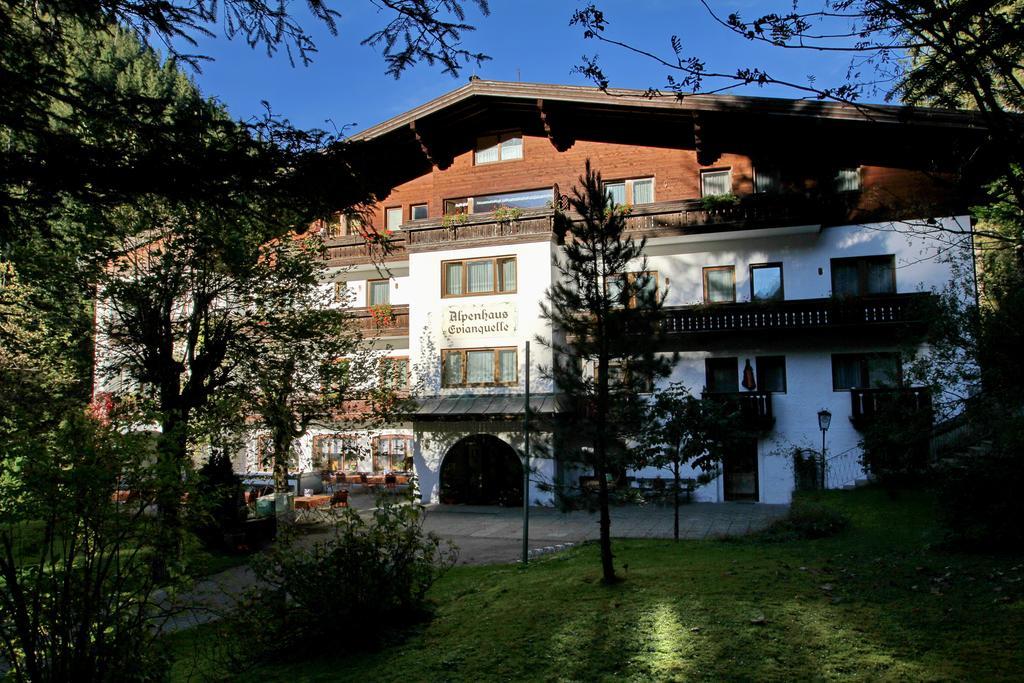 Hotel Evianquelle Бад Гащайн Екстериор снимка