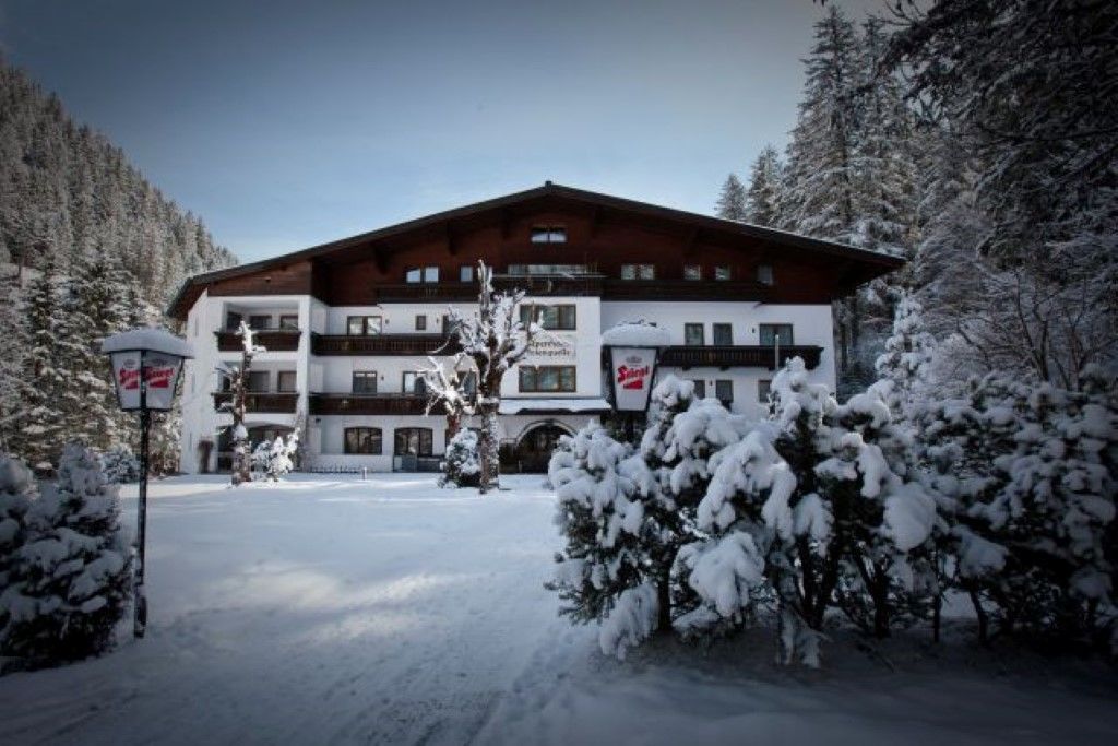 Hotel Evianquelle Бад Гащайн Екстериор снимка